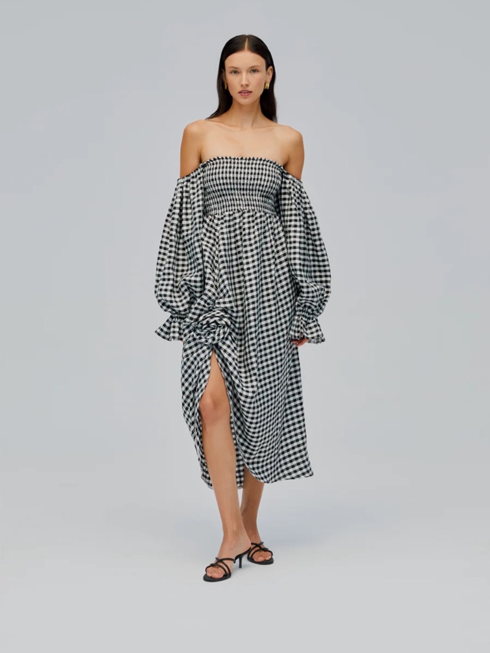 Sleeper Atlanta Linen Dress with Rose Detail in Black Vichy - Picture 7 of 14